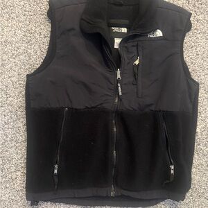 The North Face Men's Black Vest